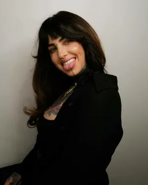 Linda Bishop OnlyFans Leaked Free Thumbnail Picture - #0kx3sQxtio