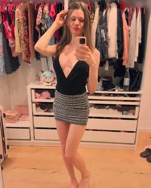 Linda Breeze OnlyFans Leaked Free Thumbnail Picture - #0XZFu4MvwW