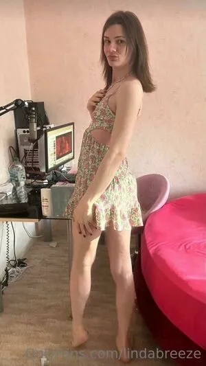 Linda Breeze OnlyFans Leaked Free Thumbnail Picture - #XzT4CsFmk1