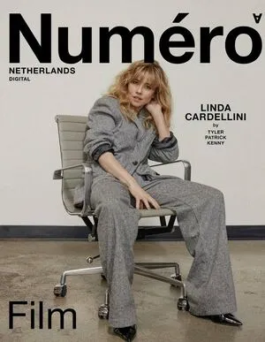 Linda Cardellini OnlyFans Leaked Free Thumbnail Picture - #0tYP9dMlt3