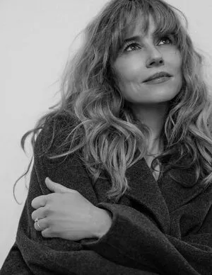 Linda Cardellini OnlyFans Leaked Free Thumbnail Picture - #hEwwct43bh