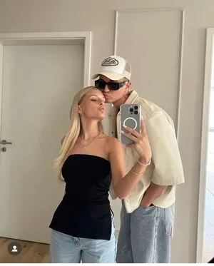 Linda Gleiber OnlyFans Leaked Free Thumbnail Picture - #qeHOrmjZyu