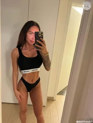 Linda Kurkova OnlyFans Leaked Free Thumbnail Picture - #CGBUNSo57o