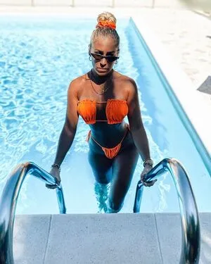 Linda Teodosiu OnlyFans Leaked Free Thumbnail Picture - #4SGmQX3cre