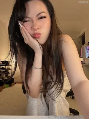 Lindaboo OnlyFans Leaked Free Thumbnail Picture - #F18LutxwUm