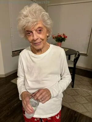 Lindahope1939 OnlyFans Leaked Free Thumbnail Picture - #ALvTya5VUy