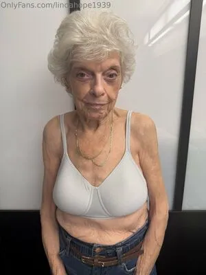 Lindahope1939 OnlyFans Leaked Free Thumbnail Picture - #DXJs2AfFnI