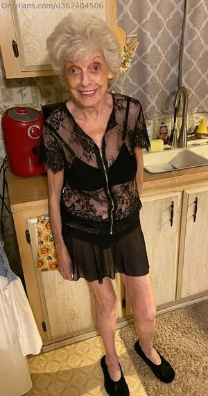 Lindahope1939 OnlyFans Leaked Free Thumbnail Picture - #KyuHK1QZb4