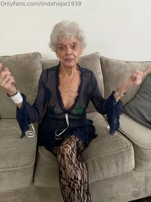 Lindahope1939 OnlyFans Leaked Free Thumbnail Picture - #PtmeLynUpY