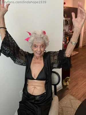 Lindahope1939 OnlyFans Leaked Free Thumbnail Picture - #QKn6BLyVnr