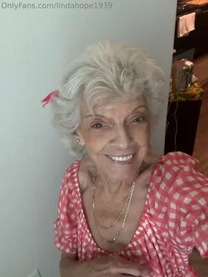 Lindahope1939 OnlyFans Leaked Free Thumbnail Picture - #h43DPHl9wG
