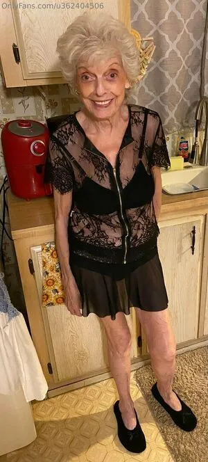 Lindahope1939 OnlyFans Leaked Free Thumbnail Picture - #huMC91I4By