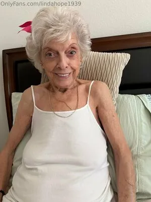 Lindahope1939 OnlyFans Leaked Free Thumbnail Picture - #lIRC8YVU5b