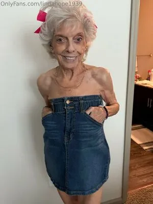 Lindahope1939 OnlyFans Leaked Free Thumbnail Picture - #mhArhs33UP
