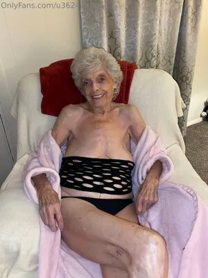 Lindahope1939 OnlyFans Leaked Free Thumbnail Picture - #vlarkNoyXM