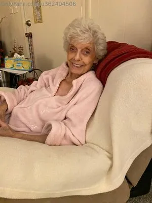 Lindahope1939 OnlyFans Leaked Free Thumbnail Picture - #whV1uBQ7xx