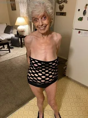 Lindahope1939 OnlyFans Leaked Free Thumbnail Picture - #zUOJykUkzZ