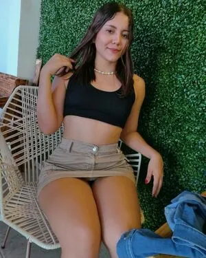 Lindaperdomo24 OnlyFans Leaked Free Thumbnail Picture - #o5jaTxXmCO