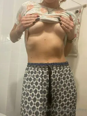 Lindarainbowfree OnlyFans Leaked Free Thumbnail Picture - #0cbCkI8fTy