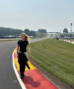 Lindsay Brewer OnlyFans Leaked Free Thumbnail Picture - #w6qcFdsyJM