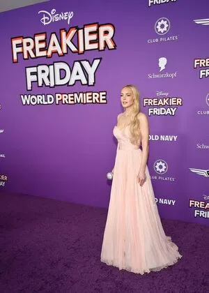 Lindsay Lohan OnlyFans Leaked Free Thumbnail Picture - #03ZEQjgcuU