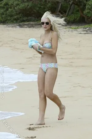 Lindsay Lohan OnlyFans Leaked Free Thumbnail Picture - #3KELrw8slW