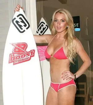 Lindsay Lohan OnlyFans Leaked Free Thumbnail Picture - #482KxYz7aV