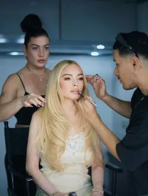 Lindsay Lohan OnlyFans Leaked Free Thumbnail Picture - #4MOEW0sIyb