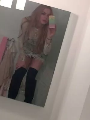 Lindsay Lohan OnlyFans Leaked Free Thumbnail Picture - #EQrsUC5Hhw