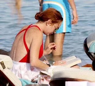 Lindsay Lohan OnlyFans Leaked Free Thumbnail Picture - #MndAIoQF0m