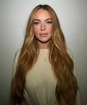 Lindsay Lohan Thumbnail Picture