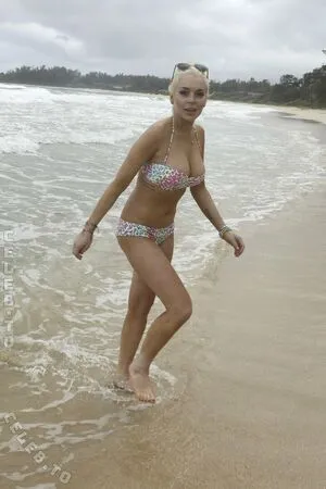 Lindsay Lohan OnlyFans Leaked Free Thumbnail Picture - #ToxHcgT6Gf