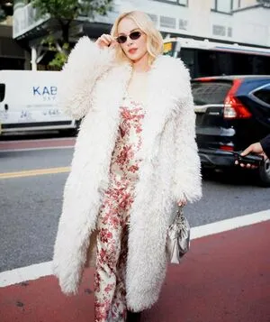 Lindsay Lohan OnlyFans Leaked Free Thumbnail Picture - #X87ceCYall