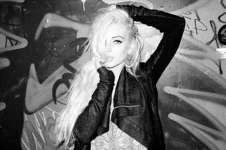 Lindsay Lohan OnlyFans Leaked Free Thumbnail Picture - #a4oa1uneWp