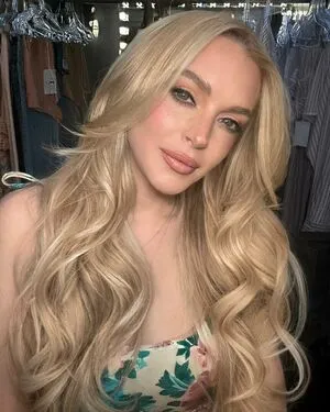 Lindsay Lohan OnlyFans Leaked Free Thumbnail Picture - #aAhp5GTG9g