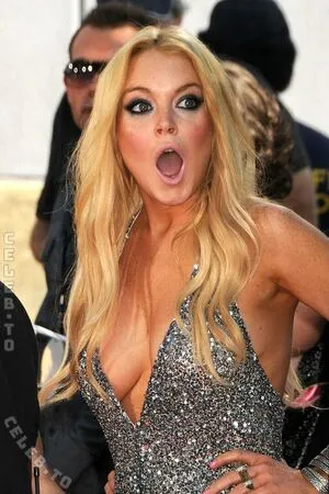 Lindsay Lohan OnlyFans Leaked Free Thumbnail Picture - #ckOETUGf0n