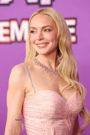 Lindsay Lohan OnlyFans Leaked Free Thumbnail Picture - #tnDgTOKc5i
