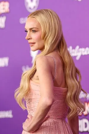 Lindsay Lohan OnlyFans Leaked Free Thumbnail Picture - #z5V3VvPztl