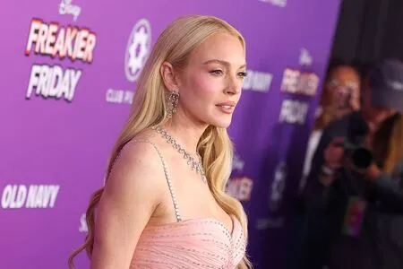 Lindsay Lohan OnlyFans Leaked Free Thumbnail Picture - #zXpcWaEA3b