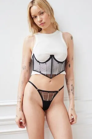 Lindsay Vrckovnik Linmick OnlyFans Leaked Free Thumbnail Picture - #rcoZq7asTK