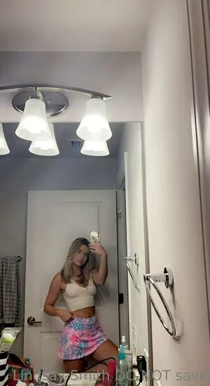 Lindsaymfsmith OnlyFans Leaked Free Thumbnail Picture - #TenVD1wyQX