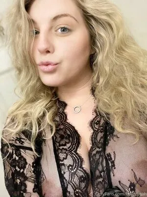 Lindsey Luxe OnlyFans Leaked Free Thumbnail Picture - #n9EURjZx34