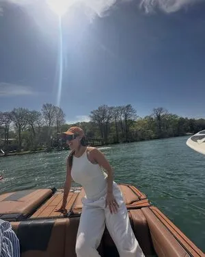 Lindsey Morgan OnlyFans Leaked Free Thumbnail Picture - #WOxB3pr06i