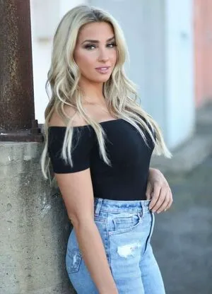 Lindsey Nance OnlyFans Leaked Free Thumbnail Picture - #Sj0VfUnCoM