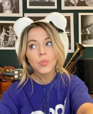 Lindsey Stirling OnlyFans Leaked Free Thumbnail Picture - #2P93392lud