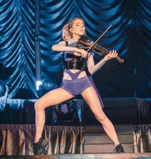 Lindsey Stirling OnlyFans Leaked Free Thumbnail Picture - #dY3djbYxnN