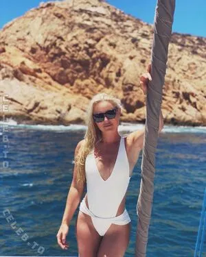 Lindsey Vonn OnlyFans Leaked Free Thumbnail Picture - #goa5a2axsd