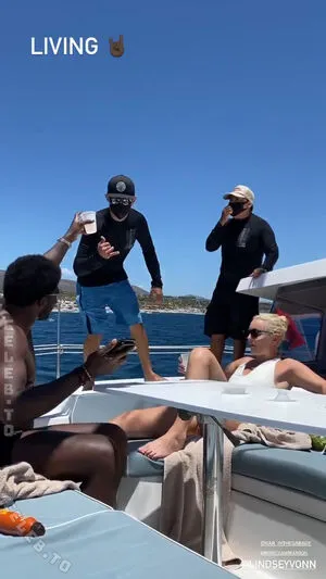 Lindsey Vonn OnlyFans Leaked Free Thumbnail Picture - #olziZXaSCZ