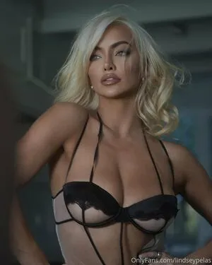 Lindseypelas OnlyFans Leaked Free Thumbnail Picture - #ceNUViynnw