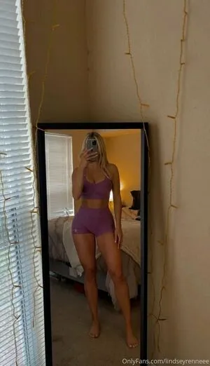 Lindseyrenneee OnlyFans Leaked Free Thumbnail Picture - #rTexwD8tTF